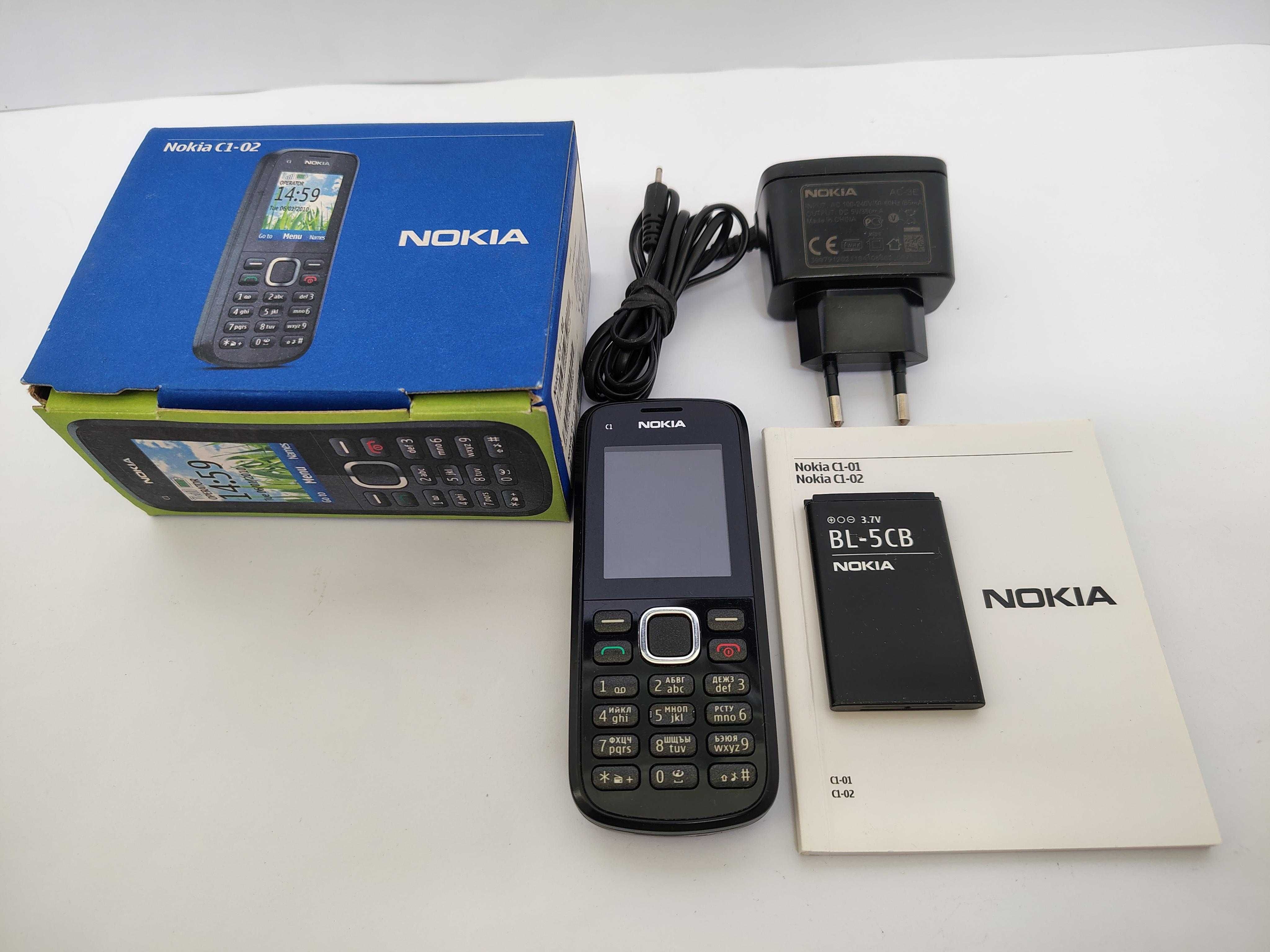 Мобильные телефоны Nokia 6303 Classic и Nokia C1-02 Black.