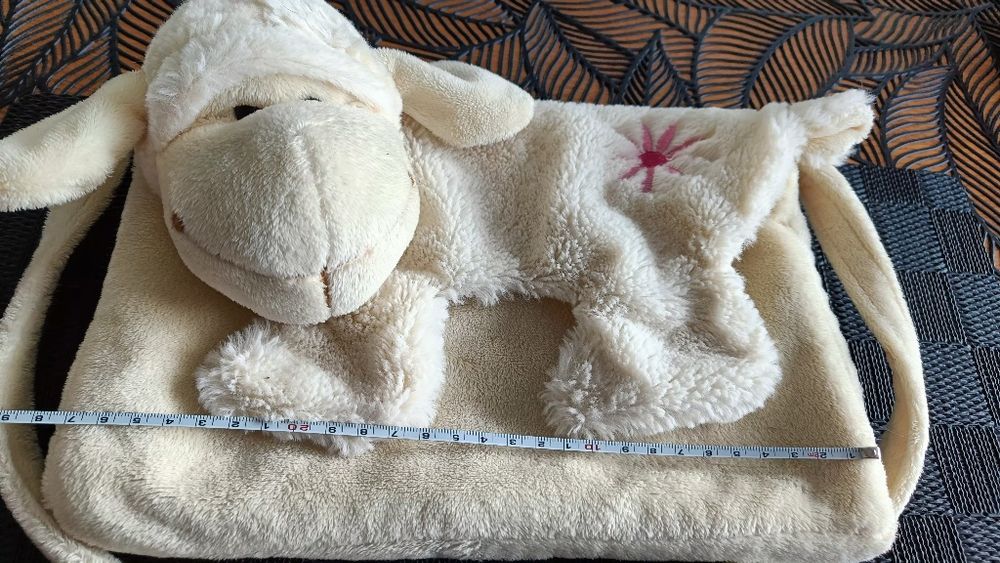 Torebka pluszowa owieczka dziecięca kremowa maskotka