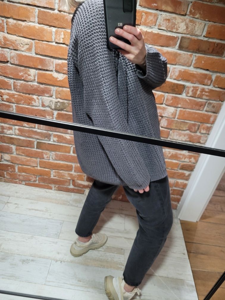 Szary sweter oversize 90s vintage