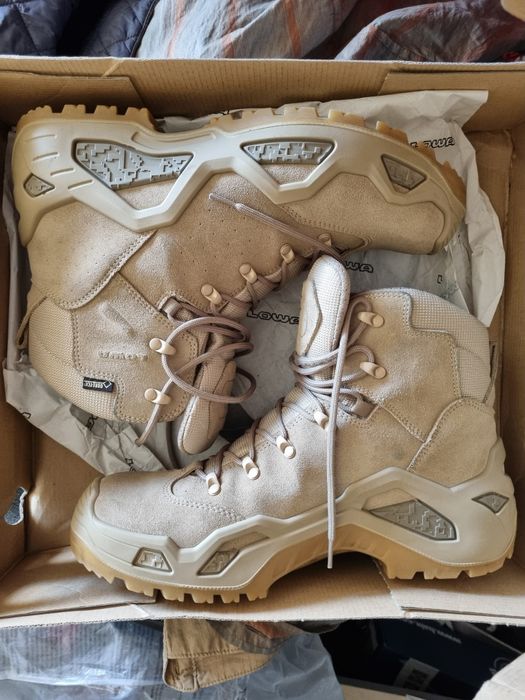 Черевики (берці) Lowa Z-6S GTX Midi колір Dessert