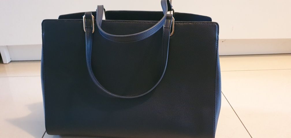 Torebka Tommy Hilfiger duża do ręki granatowa
