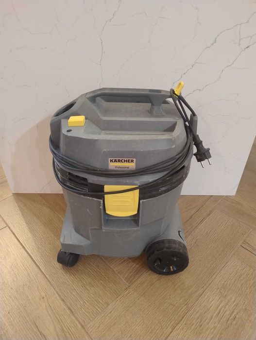 Odkurzacz przemysłowy karcher NT 22/1