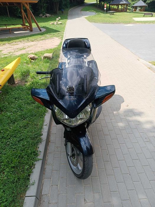 HONDA ST 1300 - godna uwagi !!