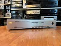 Hitachi RM-1000 – do zdalnego sterowania systemami Hi-Fi, Audio Room
