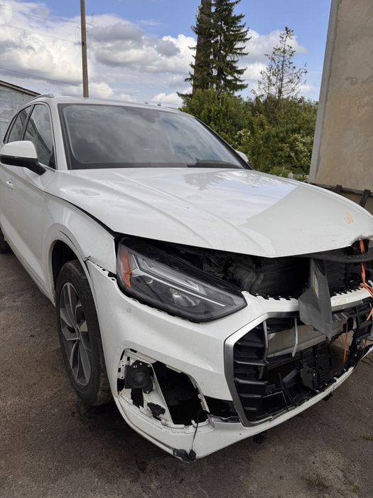 Розбірка Audi q5 80a 8r a4 b9 b8 запчастини 2.0tfsi DAY розборка Шрот