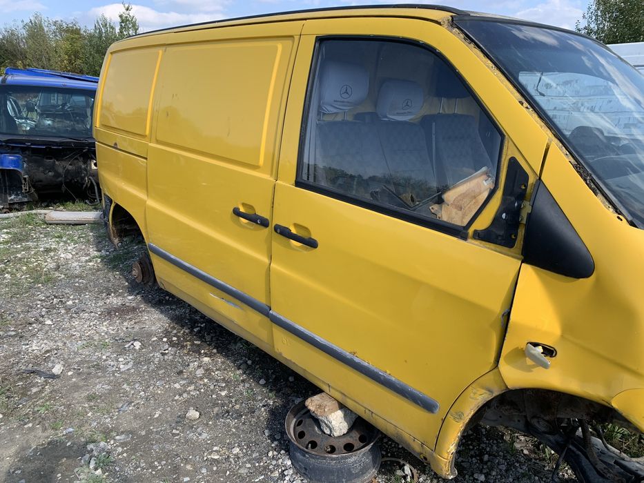 Двері дверь ліва права mercedes вито vito віто w638 v-class шрот
