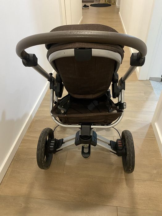 Carrinho de passeio, babycock e isofix MAXI COSI
