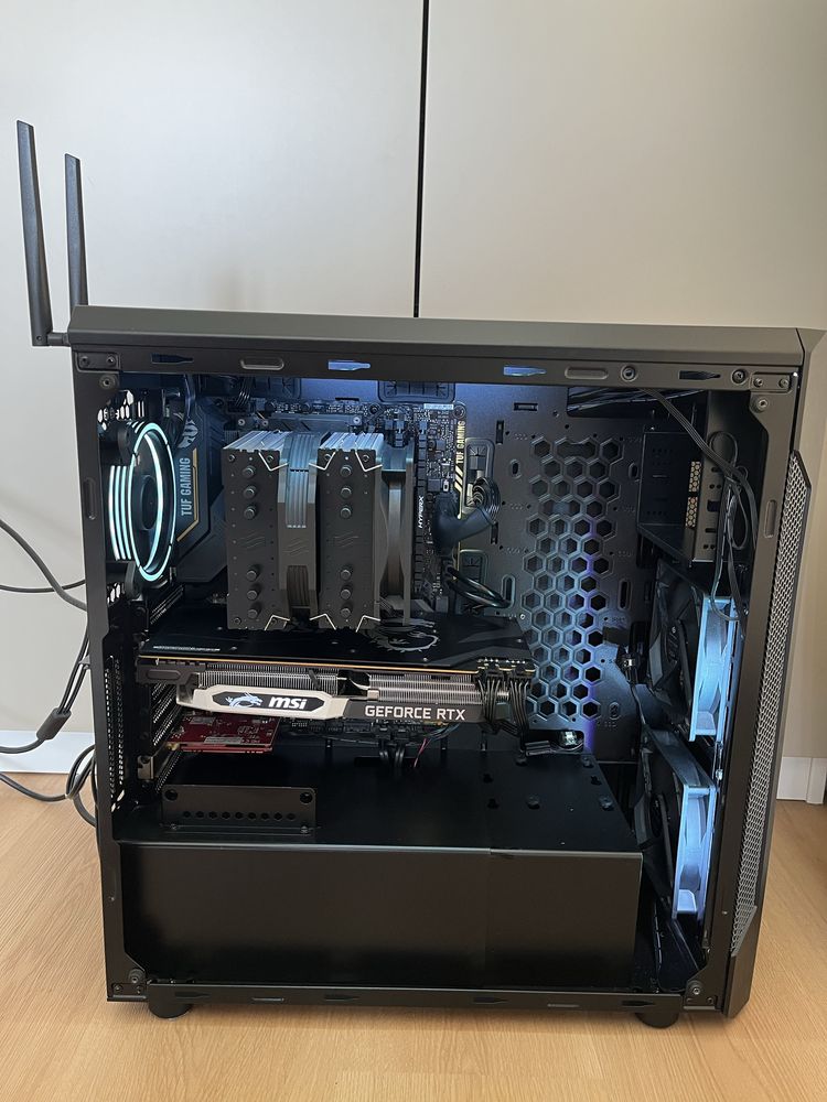 Komputer do gier RTX2070 i5-9600K z monitrem 24 cali