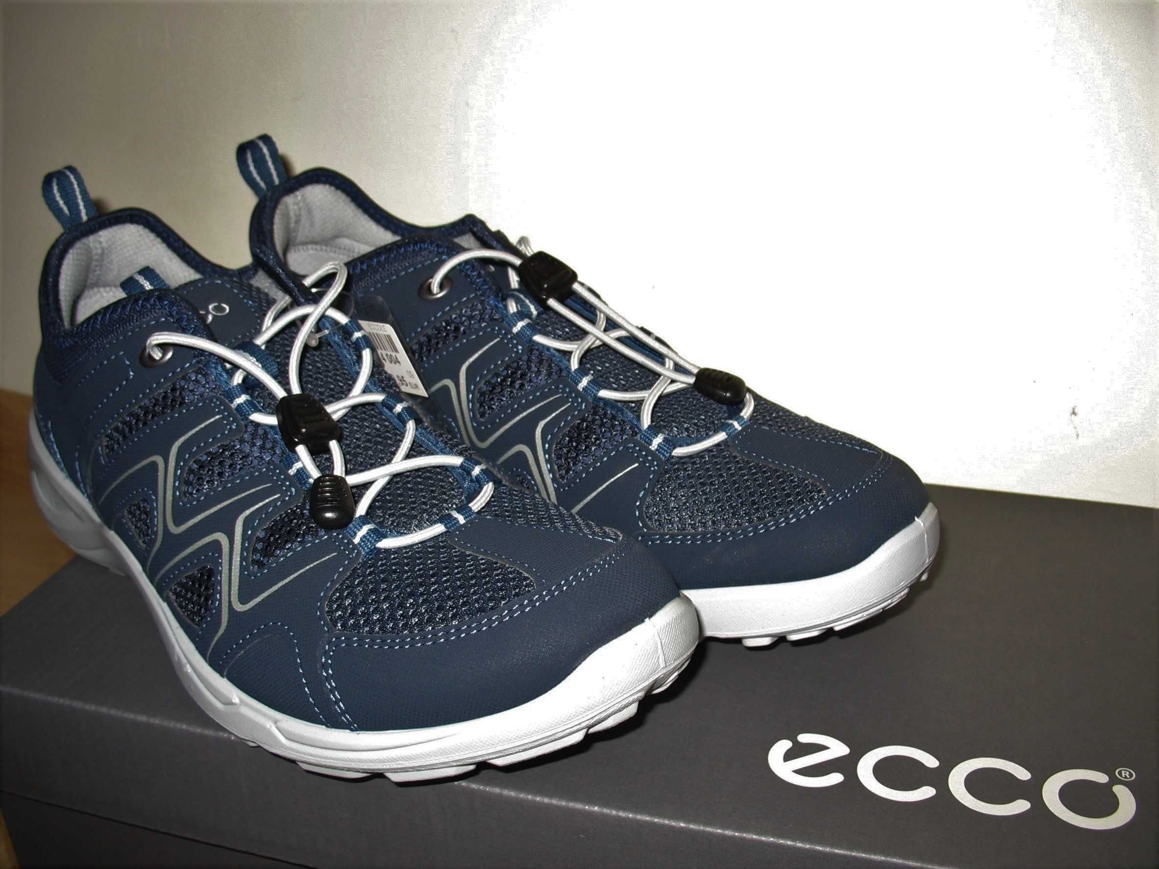 Nowe buty młodzieżowe Ecco - rozmiar 40