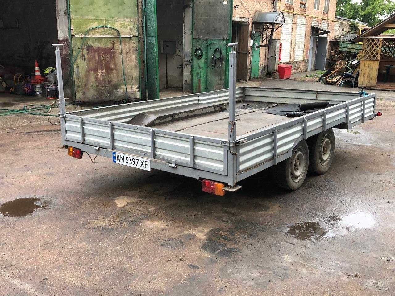 Продаємо двохосний  прицеп підійде для вуликів