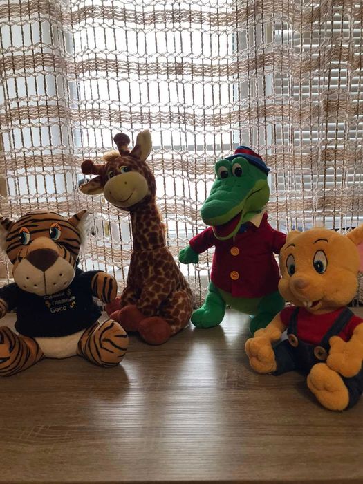 М'які іграшки, жираф, тигр