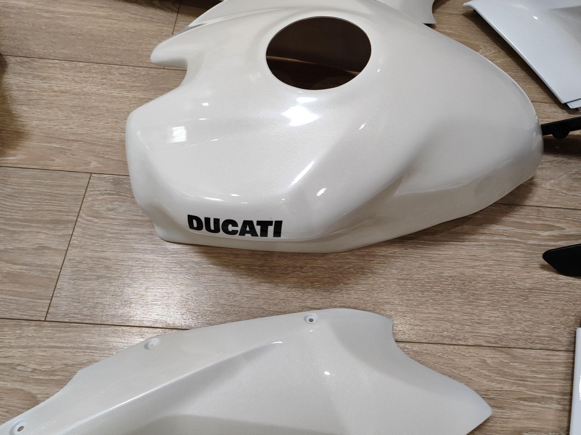 Пластик Ducati panigale 959.     2016
