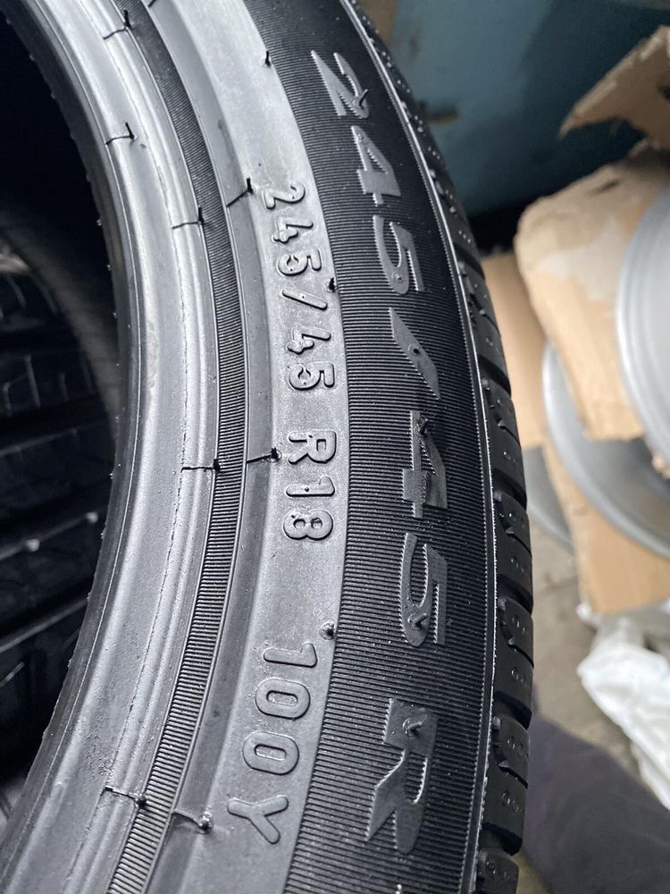 275/40/18+245/45/18 R18 Pirelli Cinturato P7 4шт
