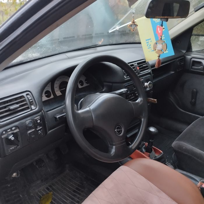 Опель вектра 1.8