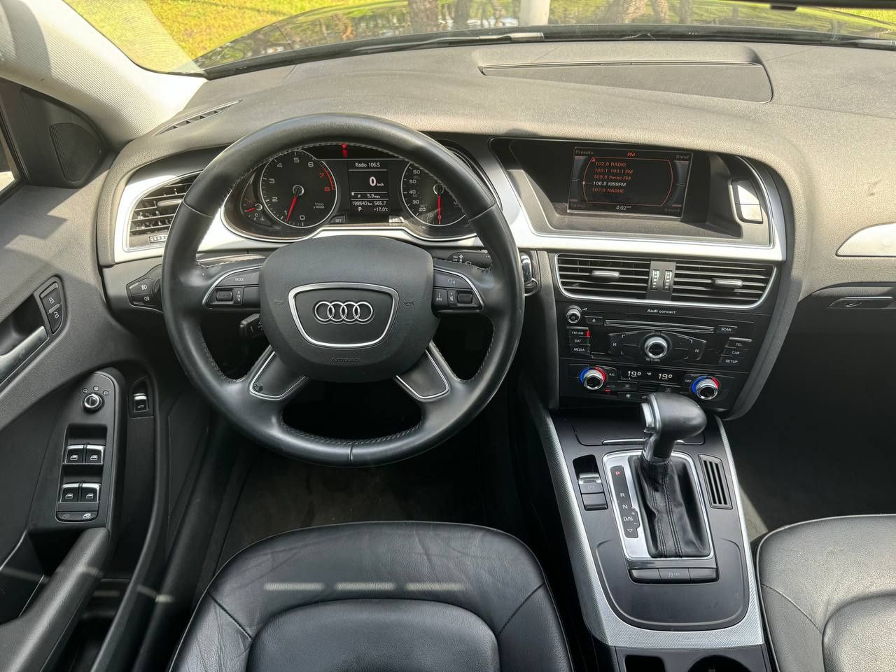 Audi А4 2015року, 2.0 бензин, автомат, передній привід, 198т.км.