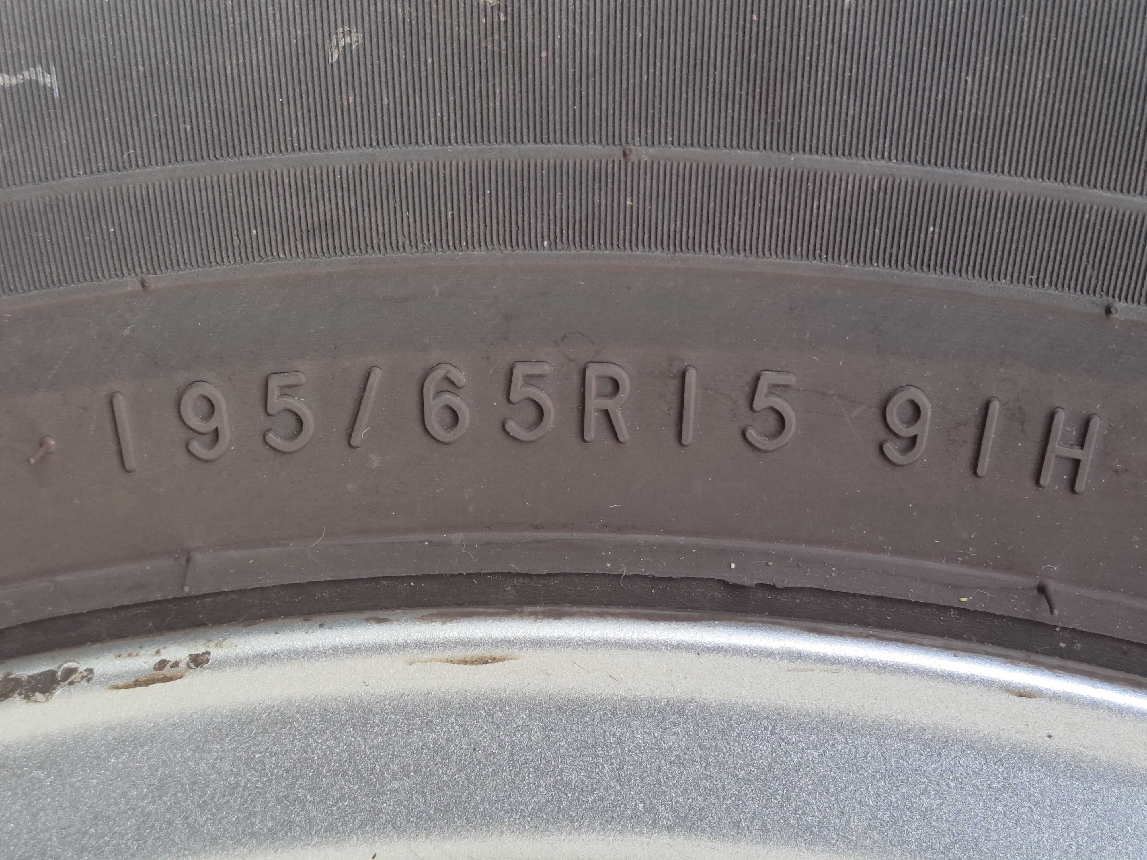 koła letnie alufelgi Nokian opel 5x110 195/65 15'