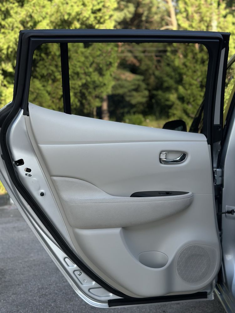Nissan Leaf 24KW