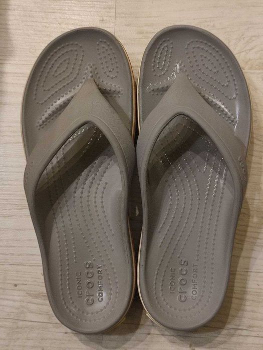 Продаются женские вьетнамки Crocs Jibbitz Crocband Platform Flip