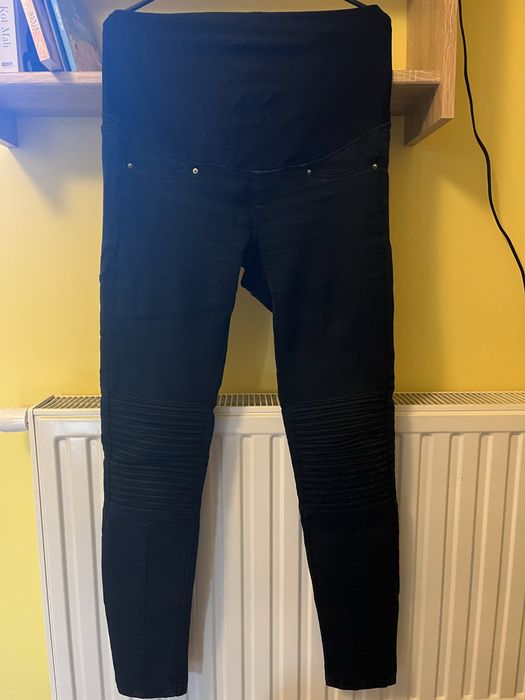 Sprzedam zestaw ubrań ciążowych