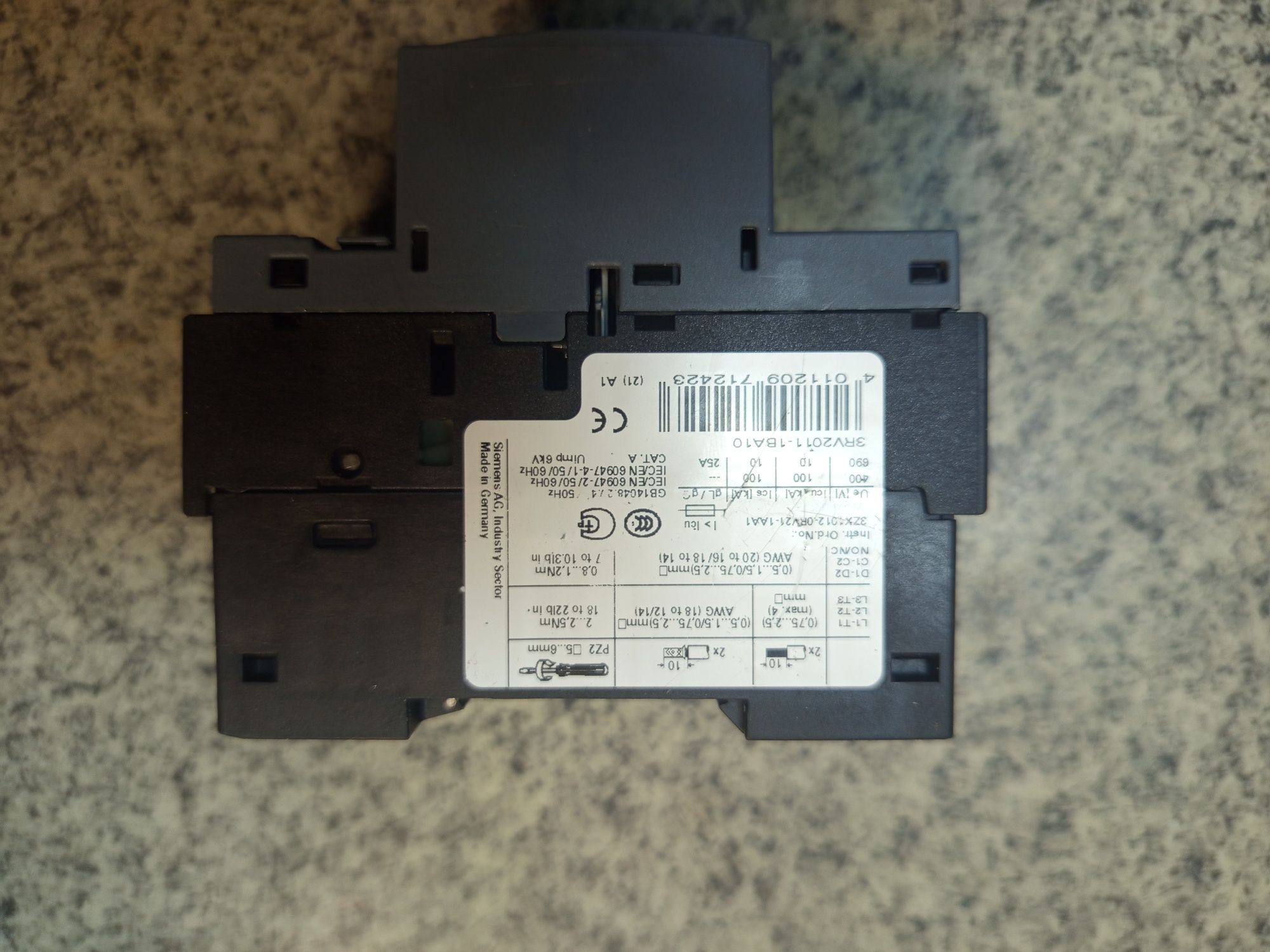 Wyłącznik silnikowy Siemens Sirius 1,4-2A 0,75kW 3RV2011-1BA10