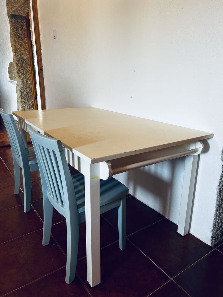 Secretaria Pottery Barn e 2 cadeiras