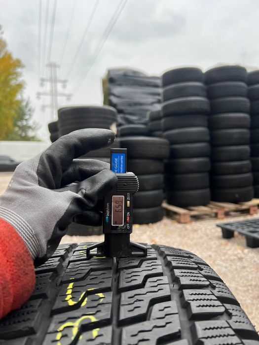 Opona wielosezonowa 235/65/R16C Nexen Nblue 4Season VAN / 21r - 1 szt