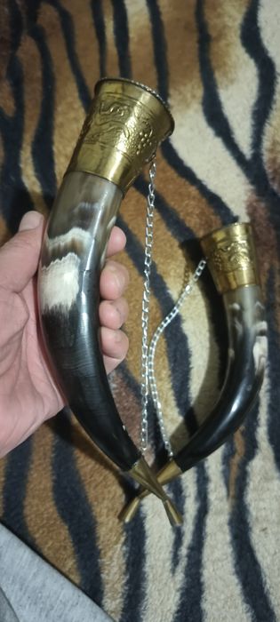 Продам рога,которые наставила жена)