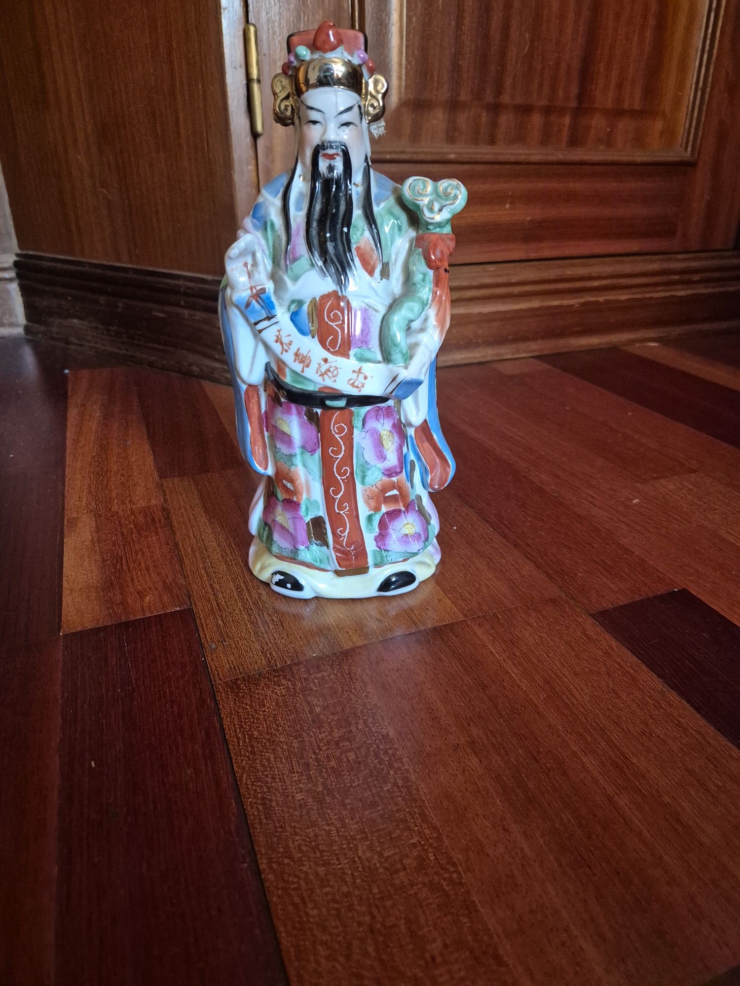 Lote decorativo.