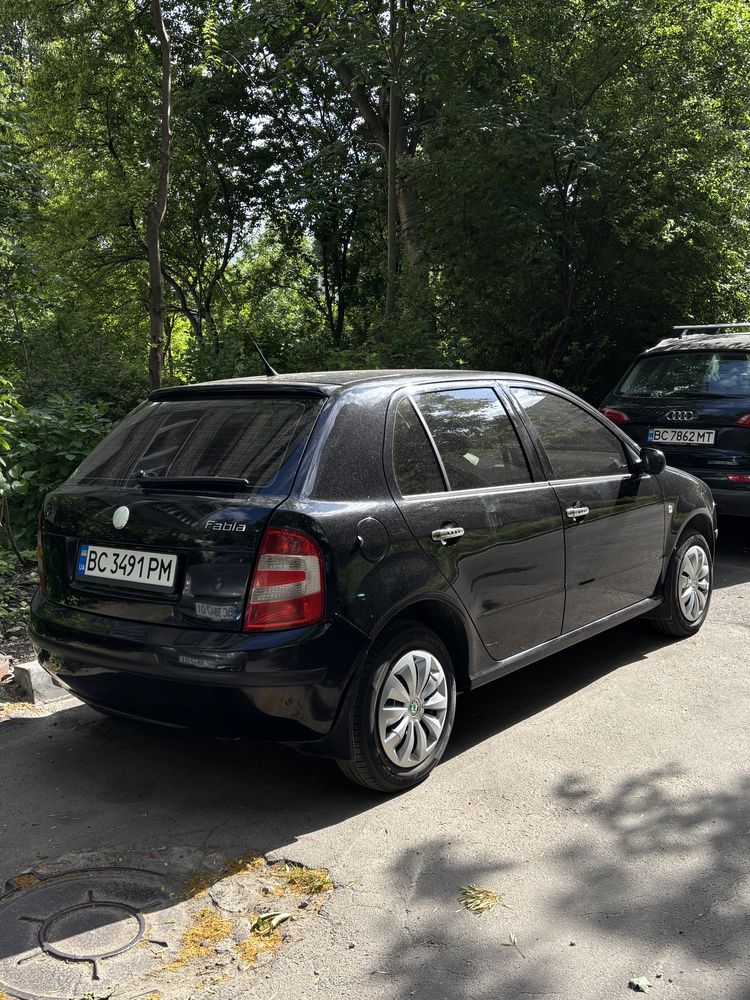 Skoda Fabia 1.2 бензин