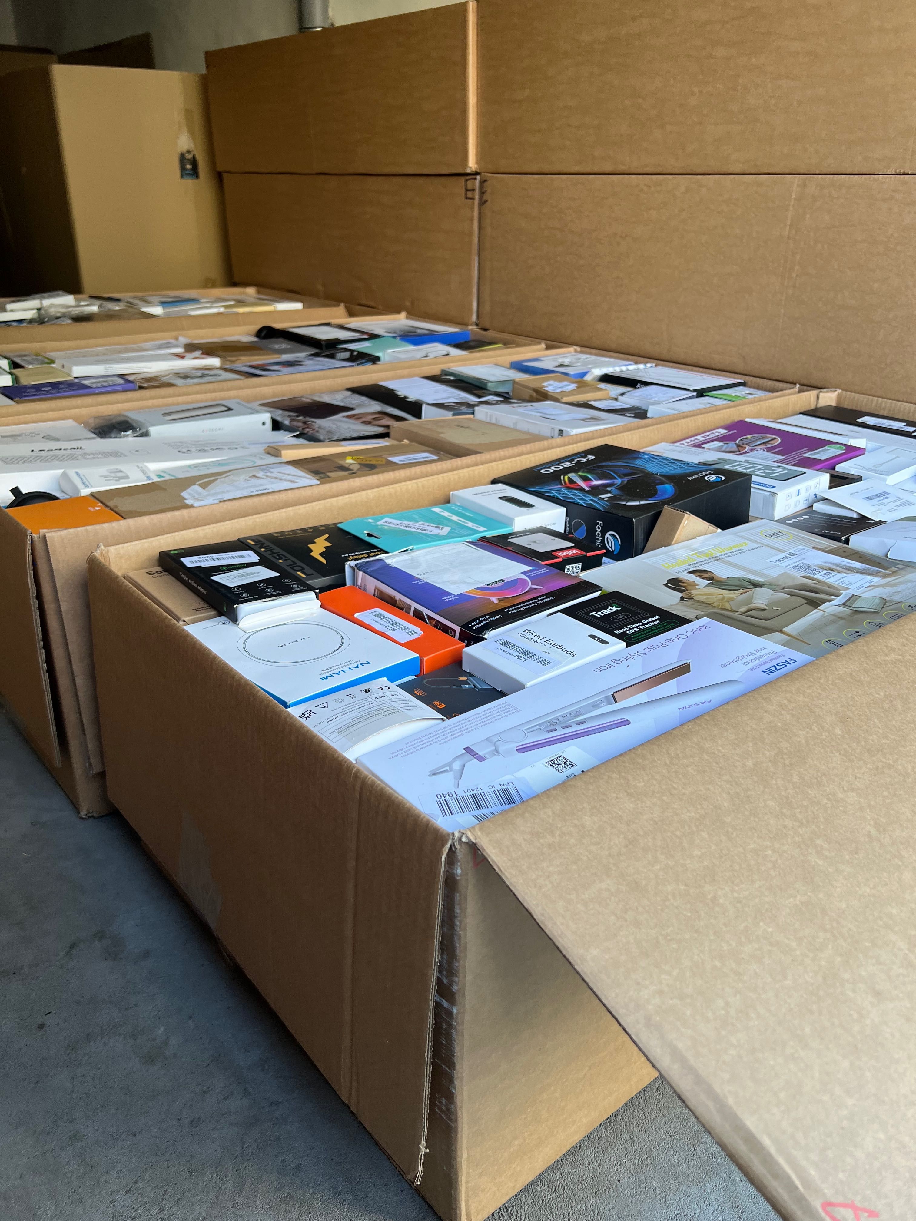Amazon box multimedia elektronika A B