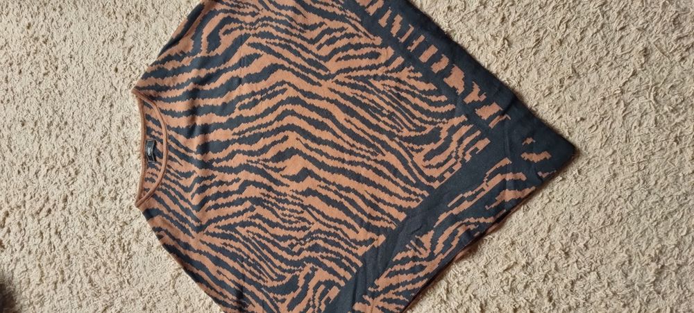 Красивая накидка пончо NEXT