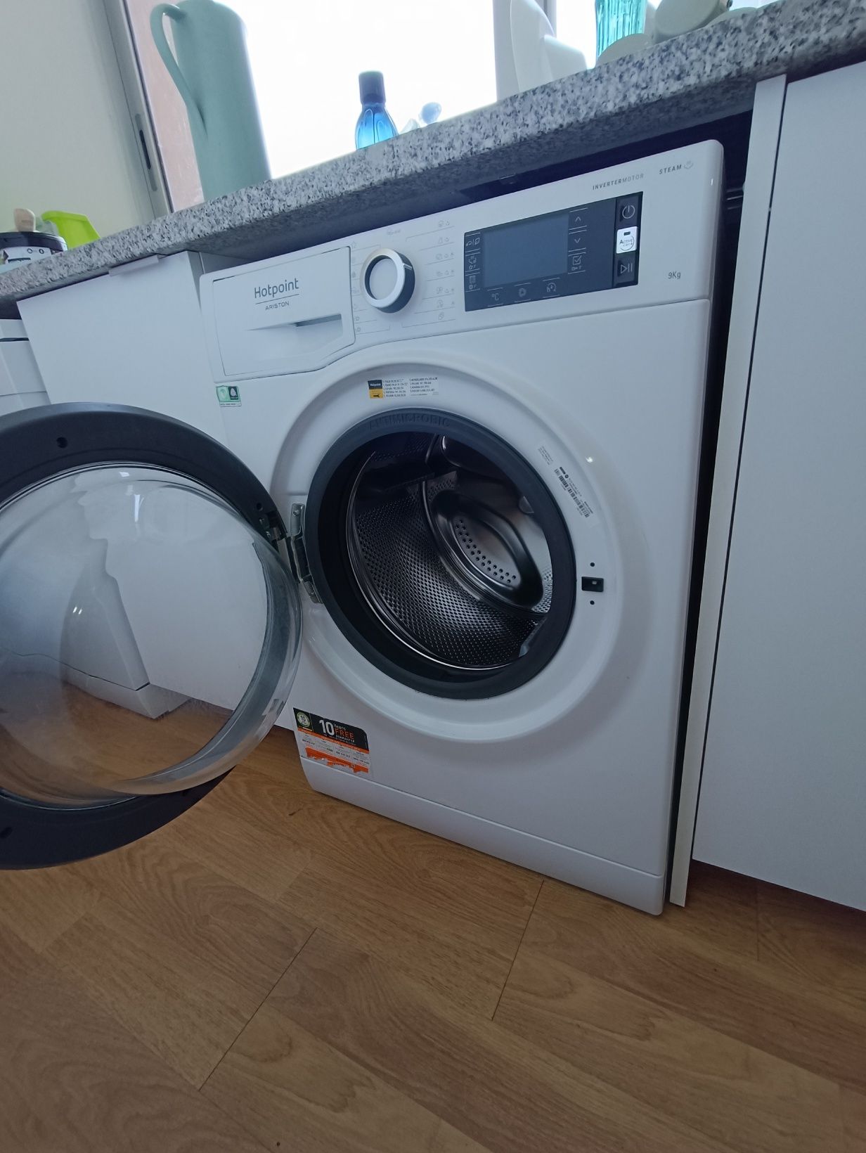 Máquina de lavar roupa Ariston