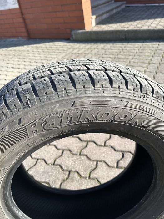 Opony zimowe 215x65 R16C vw t5/t6