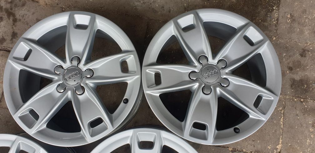 Felgi aluminiowe 17 oryginalne do  Audi  a38p 5x112