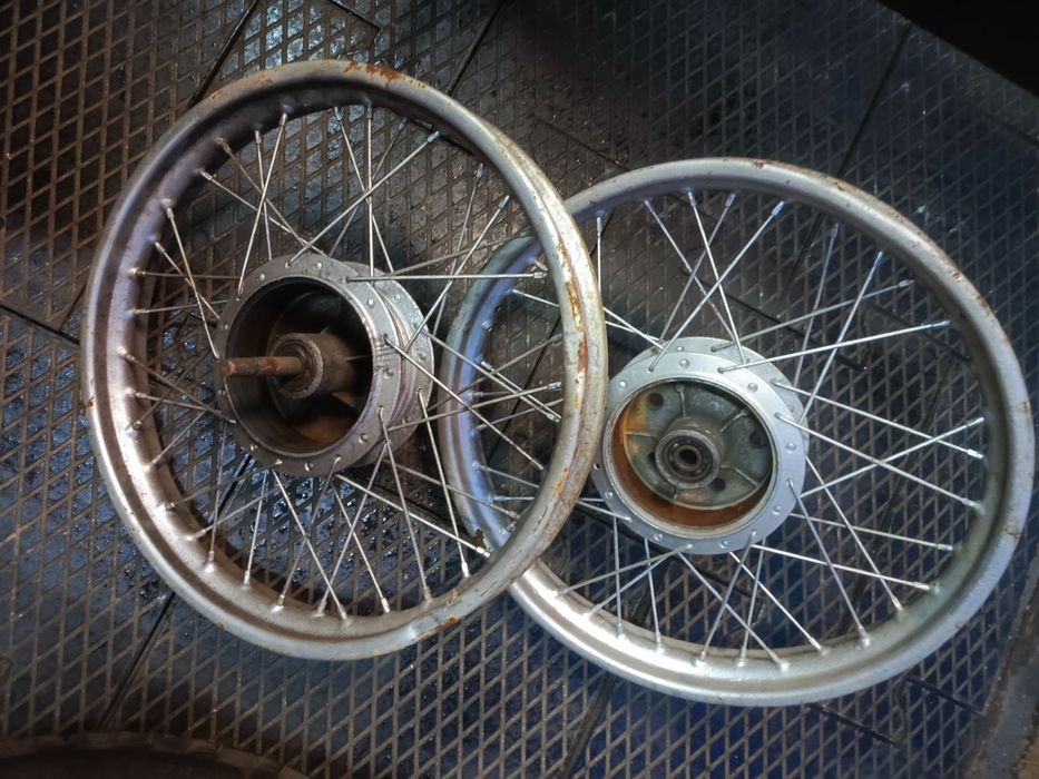 WSK,KOMAR,MZ,JAWKA - kilka części, tanio