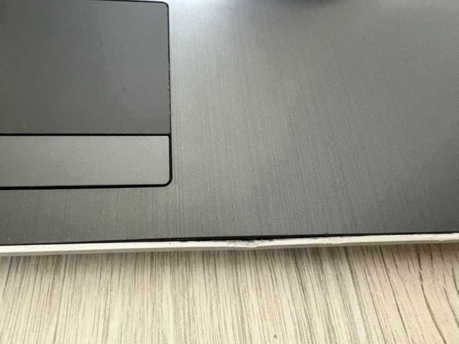 Ноутбук HP Laptop 15-da0002dx Intel I5 8250U SSD