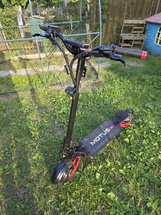 Hulajnoga elektryczna MOTUS Pro 10 Daytona 65km 2x1000W Amor. 10"