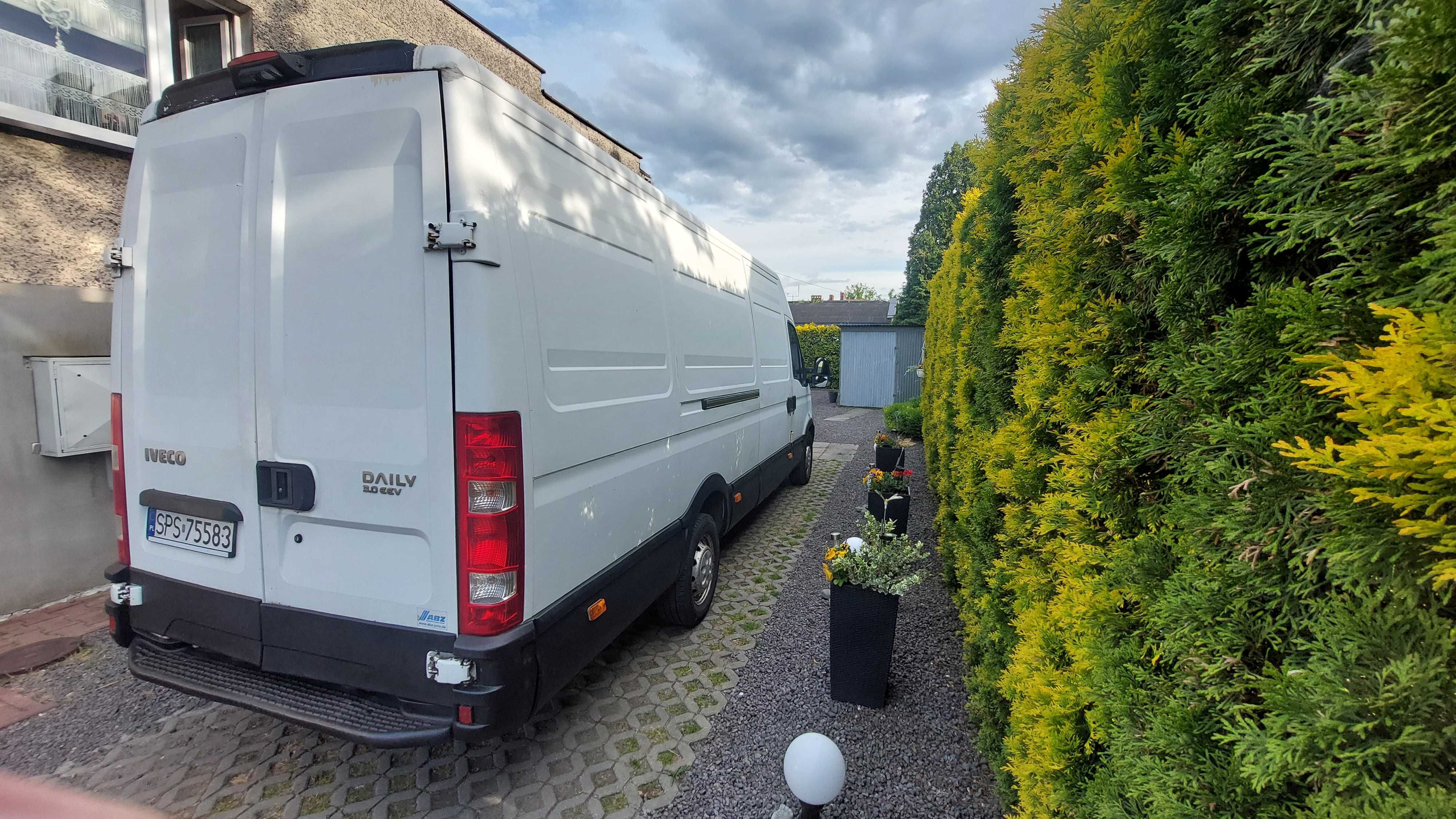 IVECO DAILY 3.0 2010 rok 140 KM 35S14V klima webasto