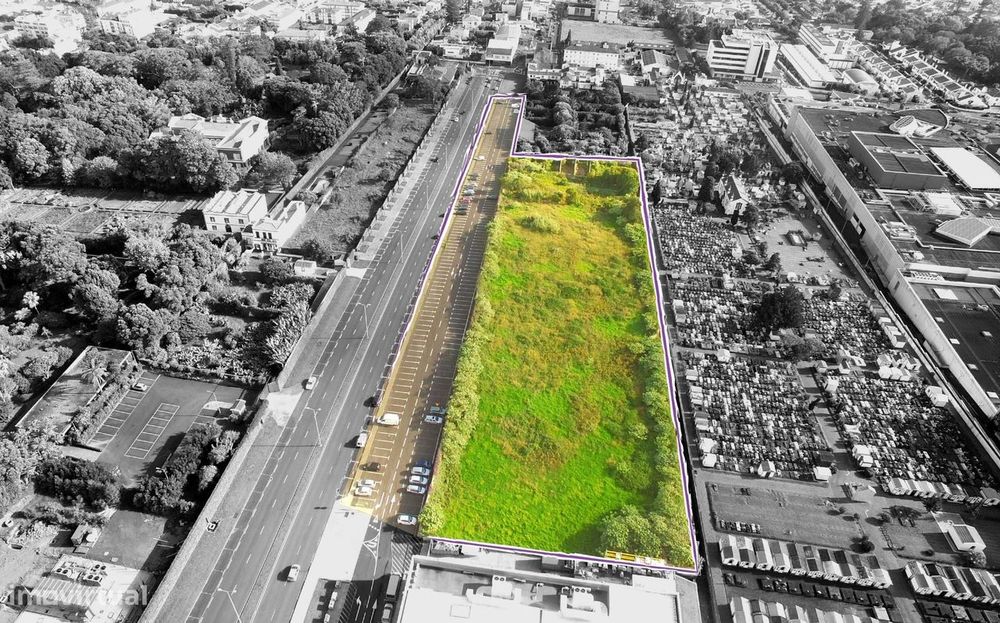 Terreno Urbano Em Ponta Delgada