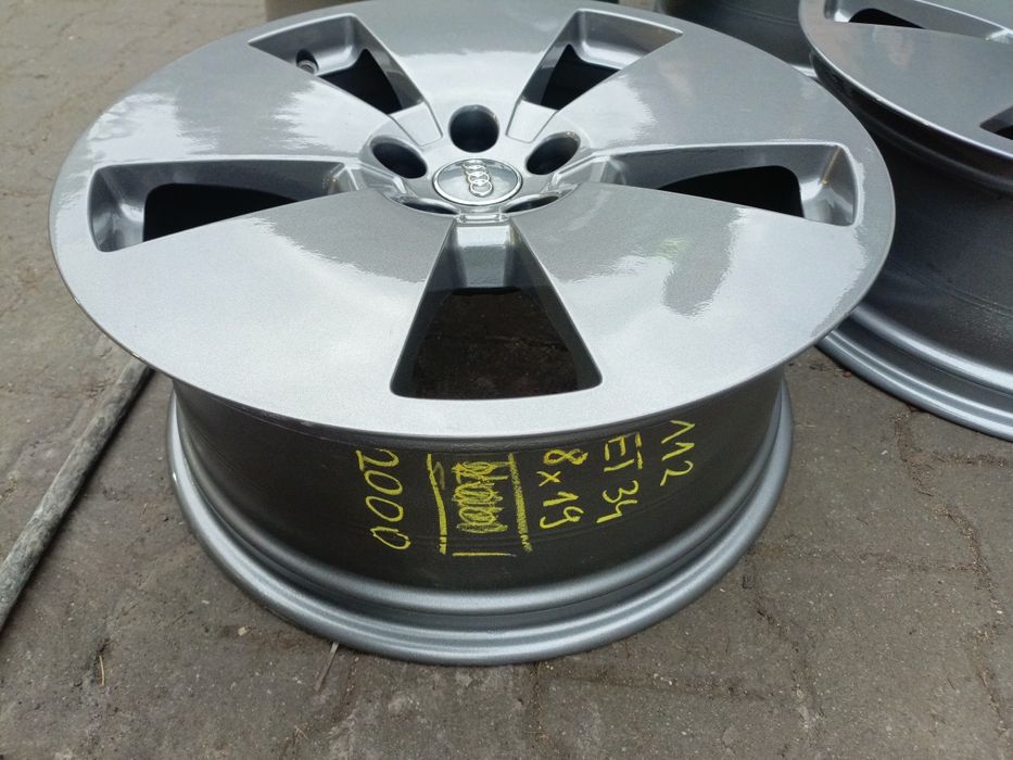 Felgi aluminiowe oryginalne Audi 5x112 et34 8jx19 et34
