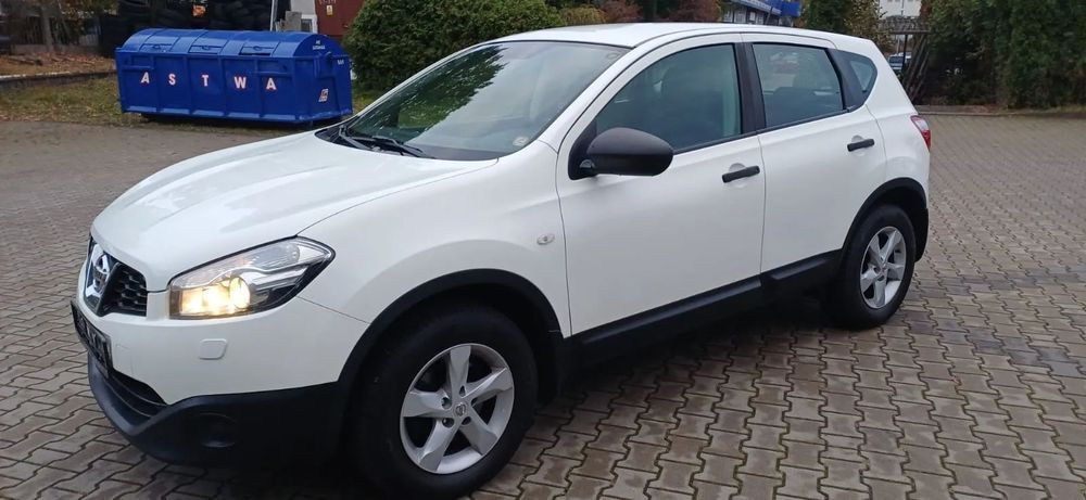 Nissan Qashqai 1.6 Benzyna/ Automat /Ładny Stan !