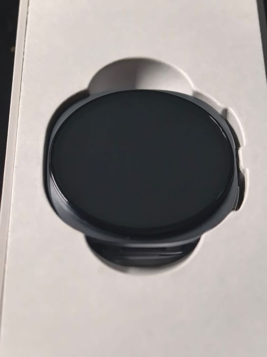 Samsung Galaxy Watch 8 44mm Czarny, biały nowe