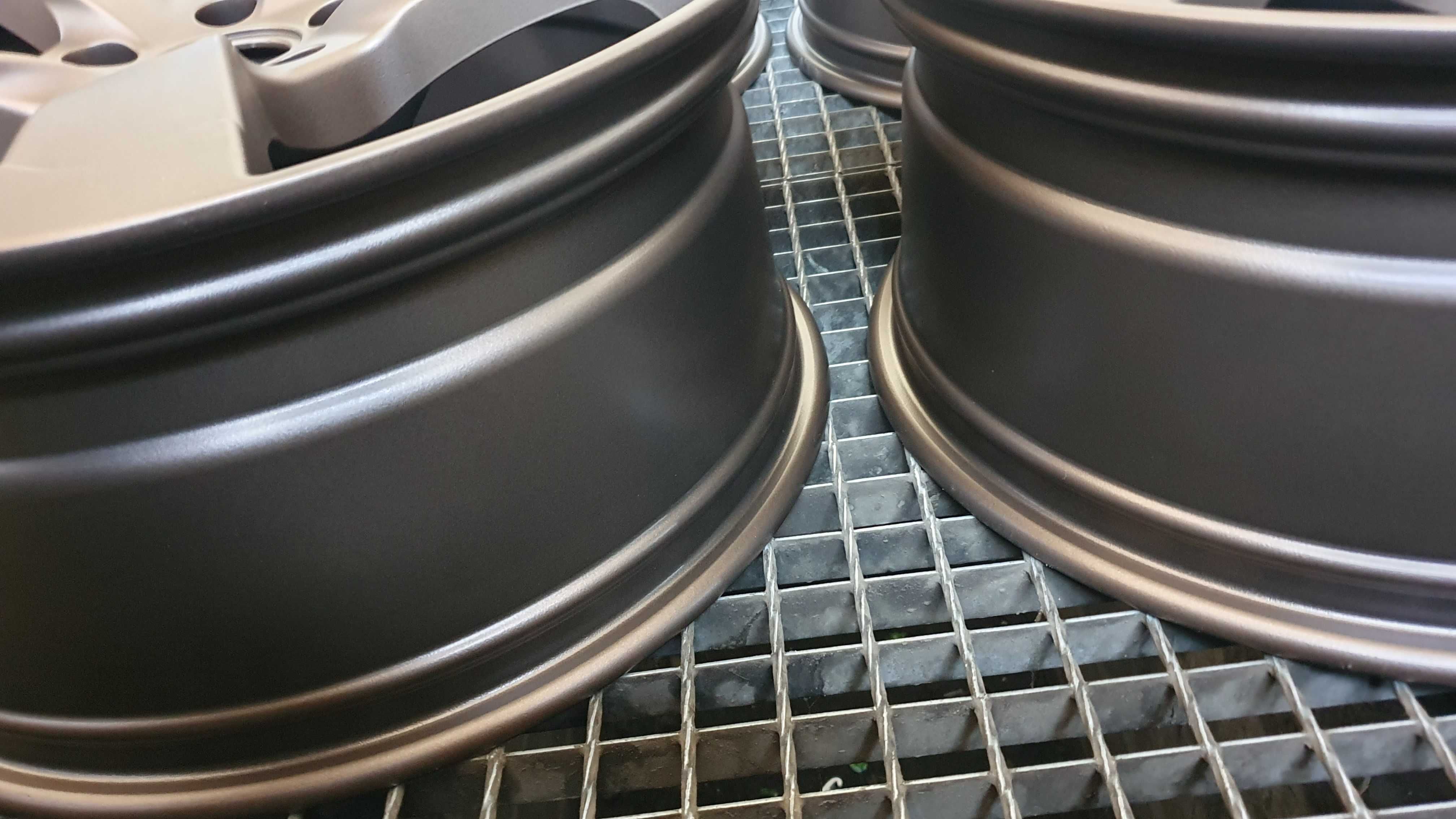 ALU FELGI  5x112x66,6  8,5Jx19H2  ET-40  AUDI  A5  A6  A7