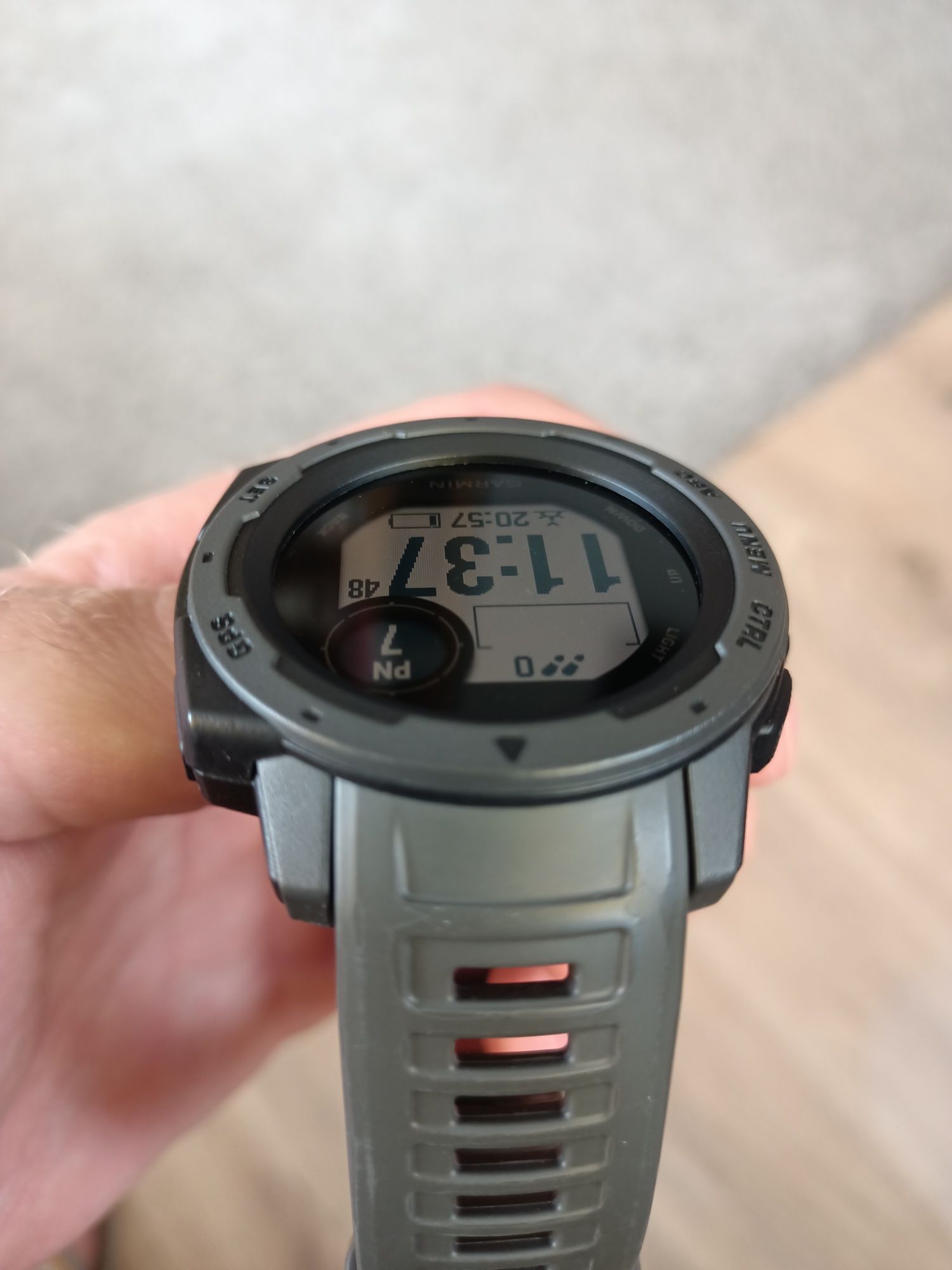 Garmin instinct używany w bdb stanie