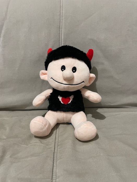 Мʼякі іграшки: медвідь, заєць, морква, чортик, звірі, овочі