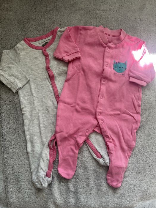 Pajac niemowlęcy dla dziewczynki