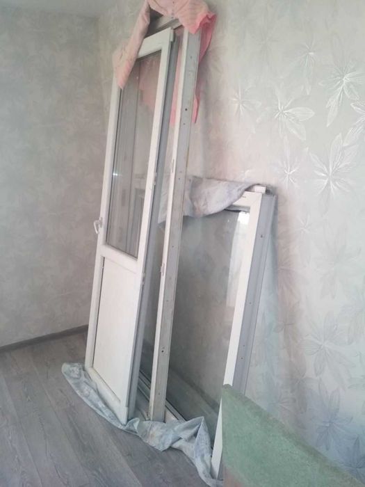 б/у вікно з новим склопакетом