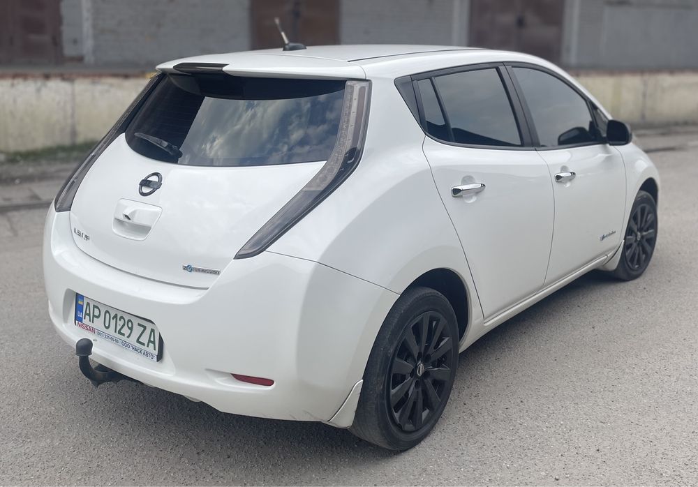 Nissan Leaf S plus