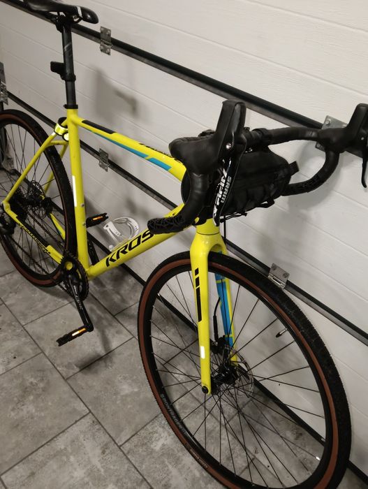 Rower gravel przełajowy szosowy Kross Vento cx 40 karbon lekki hydraul