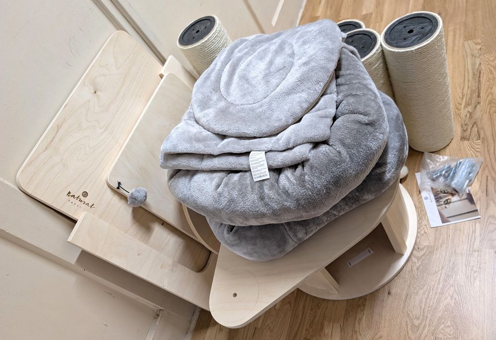 Natural Paradise Drapak dla Kota Magnolia XL Jasnoszary 175 DOMEK PLUS